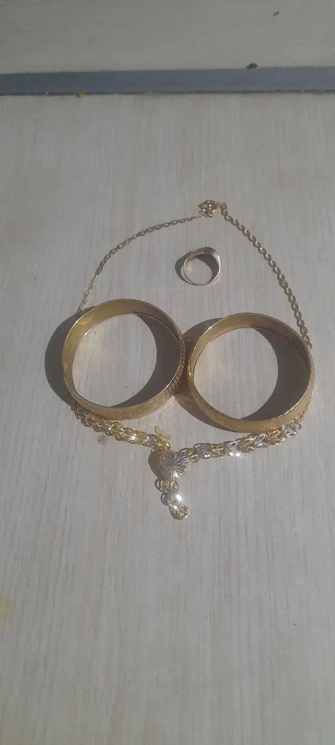 گردنبند وتکپوش وانگشتر|جواهرات|نیشابور, فردوسی جنوبی|دیوار