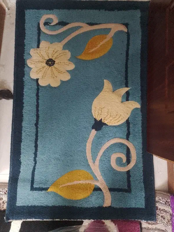 قالیچه|فرش|گلبهار, شهر جدید گلبهار|دیوار