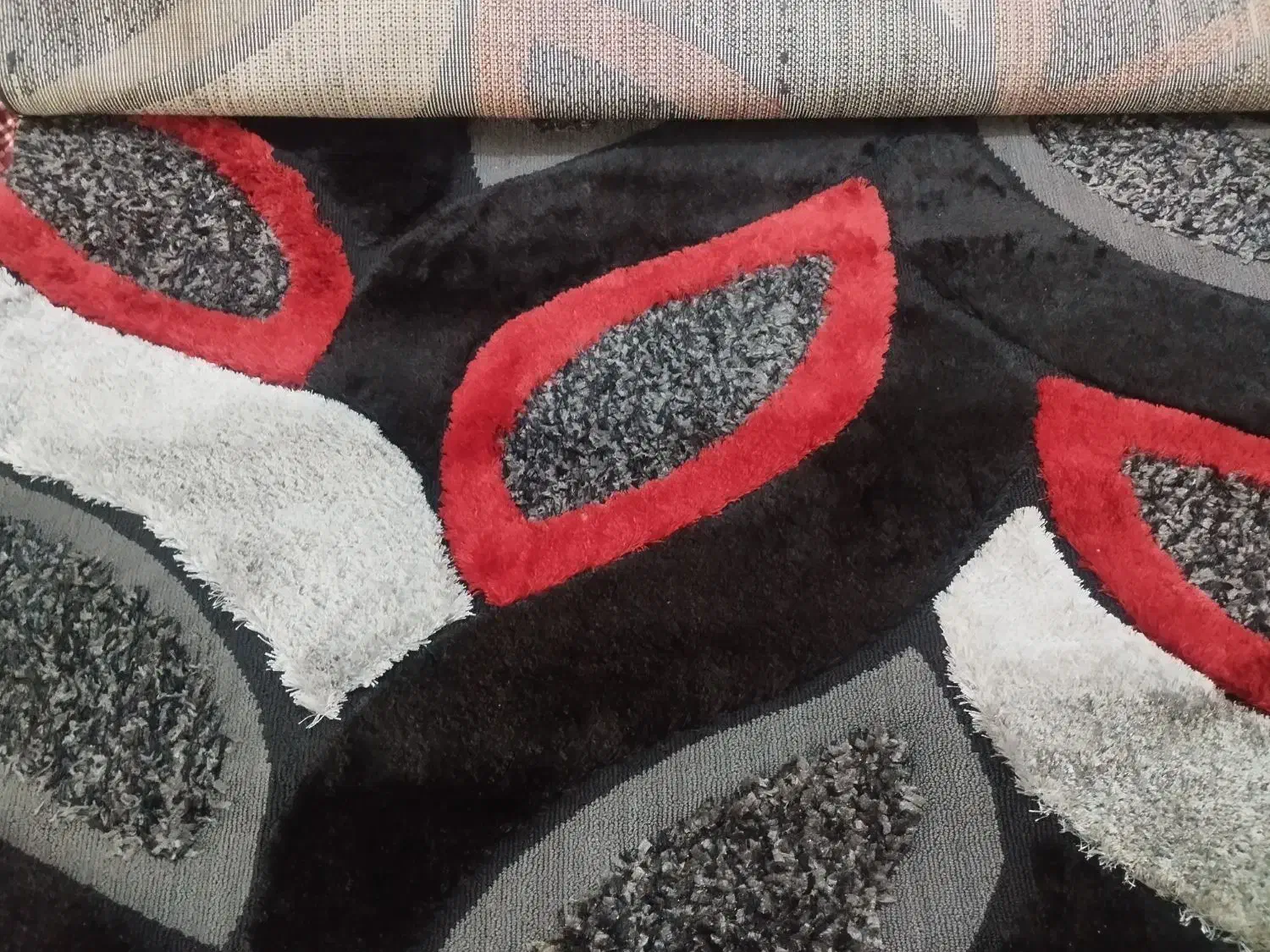 فرش فانتزی شیک ۶ متری|فرش|چالوس, |دیوار