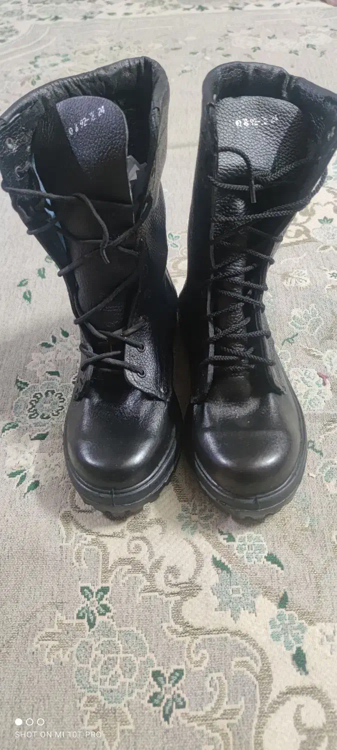 پوتین سربازی.بسیار تمیز و شیک.|کیف، کفش، کمربند|شیراز, شهرک ایثار|دیوار