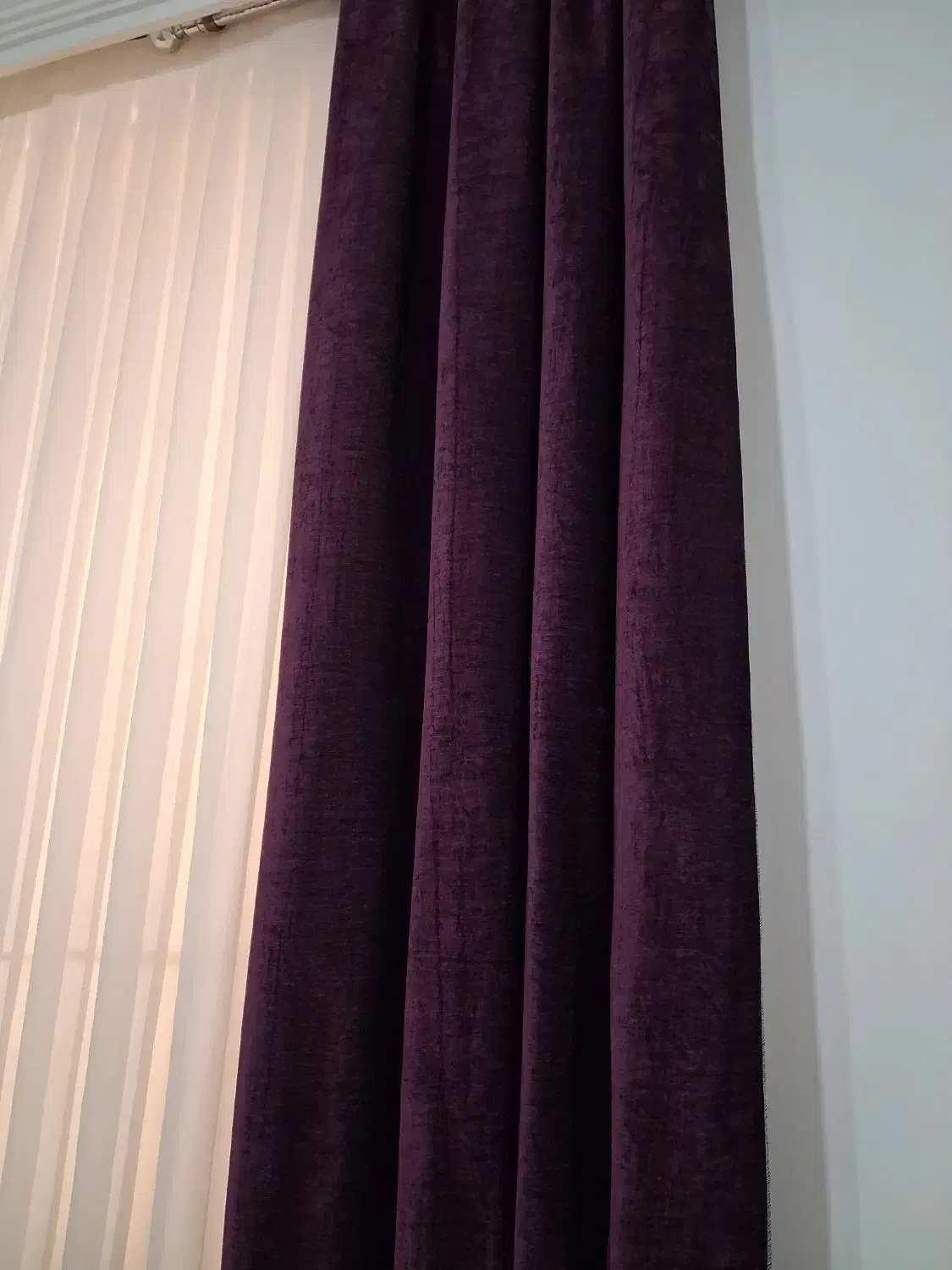 مبل و شال پرده ست|مبلمان خانگی و میز عسلی|قصرشیرین, |دیوار