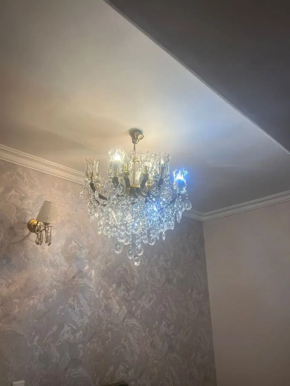 لوستر هشت شاخه ۱۶ لامپه|لوستر و چراغ آویز|تبریز, |دیوار