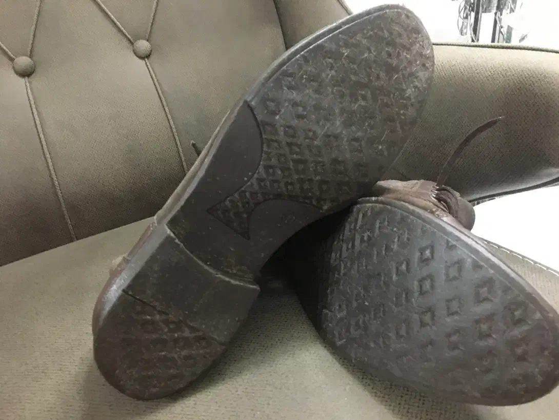 کفش نیم بوت|کیف، کفش، کمربند|مشهد, کوشش|دیوار