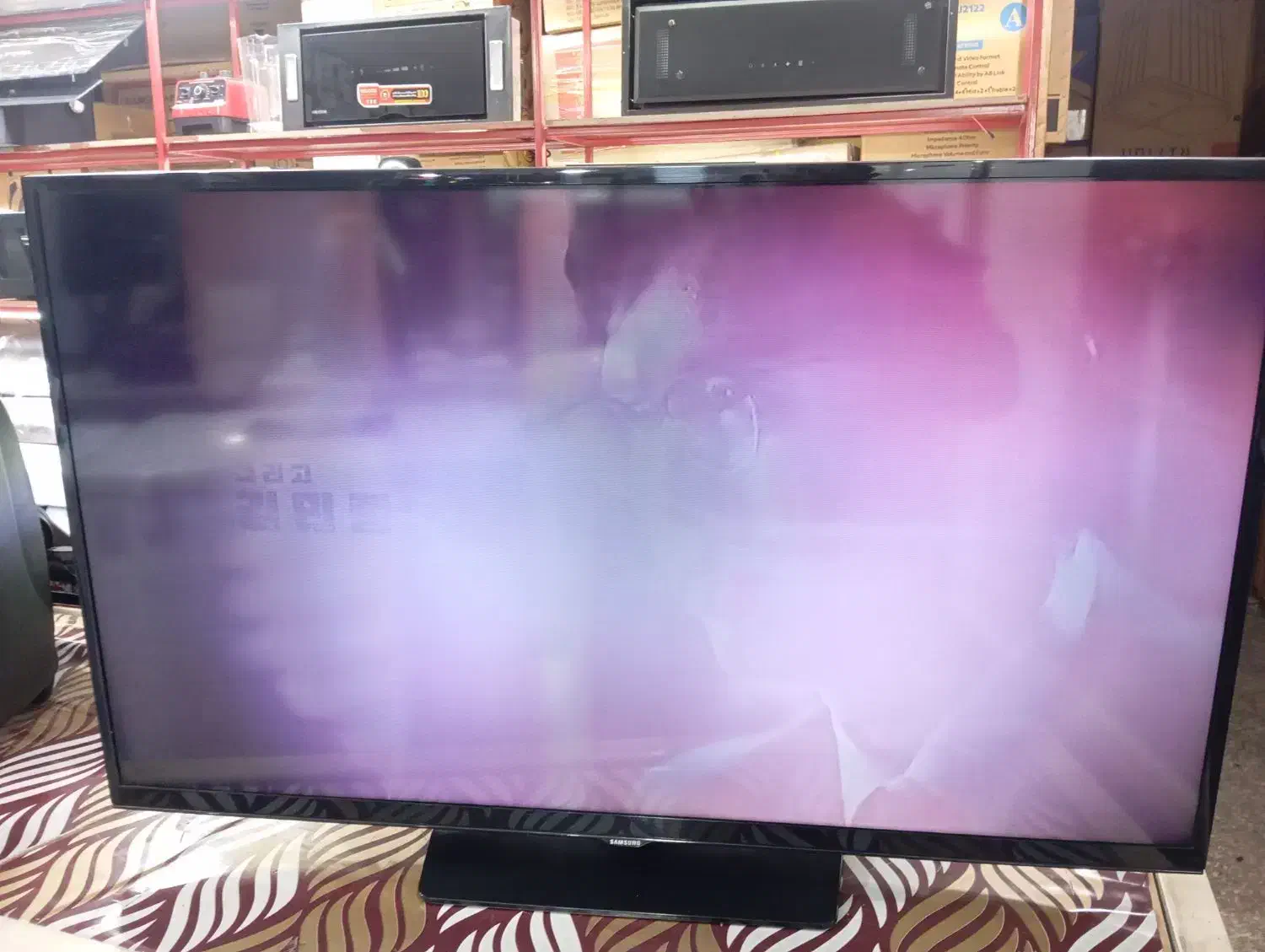 ال ای دی ۴۰اینچ سامسونگ|تلویزیون و پروژکتور|کوهدشت, |دیوار