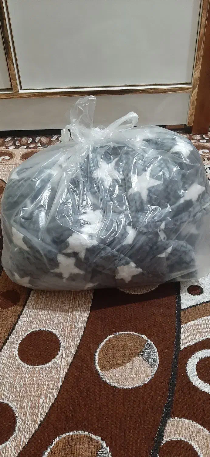 پتو و رو بالشت|رختخواب، بالش، پتو|شادگان, |دیوار