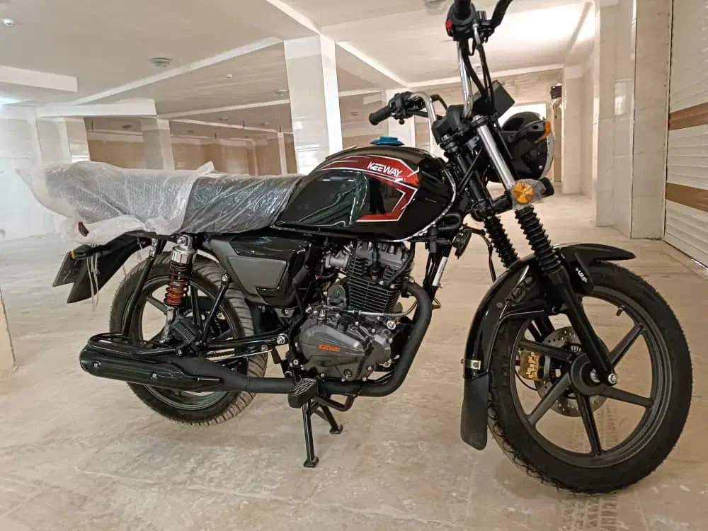 موتور فروشی زیر قیمت بازار بپرس هر چقد بود بعد|موتورسیکلت|بم پشت, |دیوار