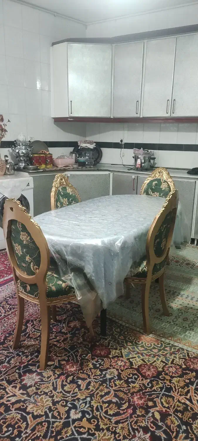 فروش یکسری از وسایل خونه|مبلمان خانگی و میز عسلی|مهدی شهر, |دیوار