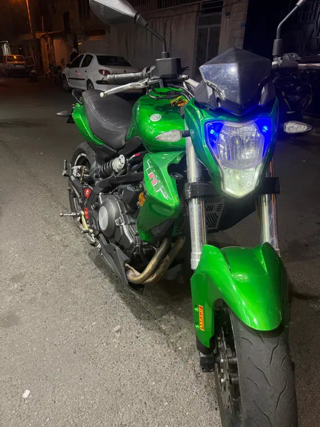 بنلی ۳۰۰|موتورسیکلت|تهران, دهقان|دیوار