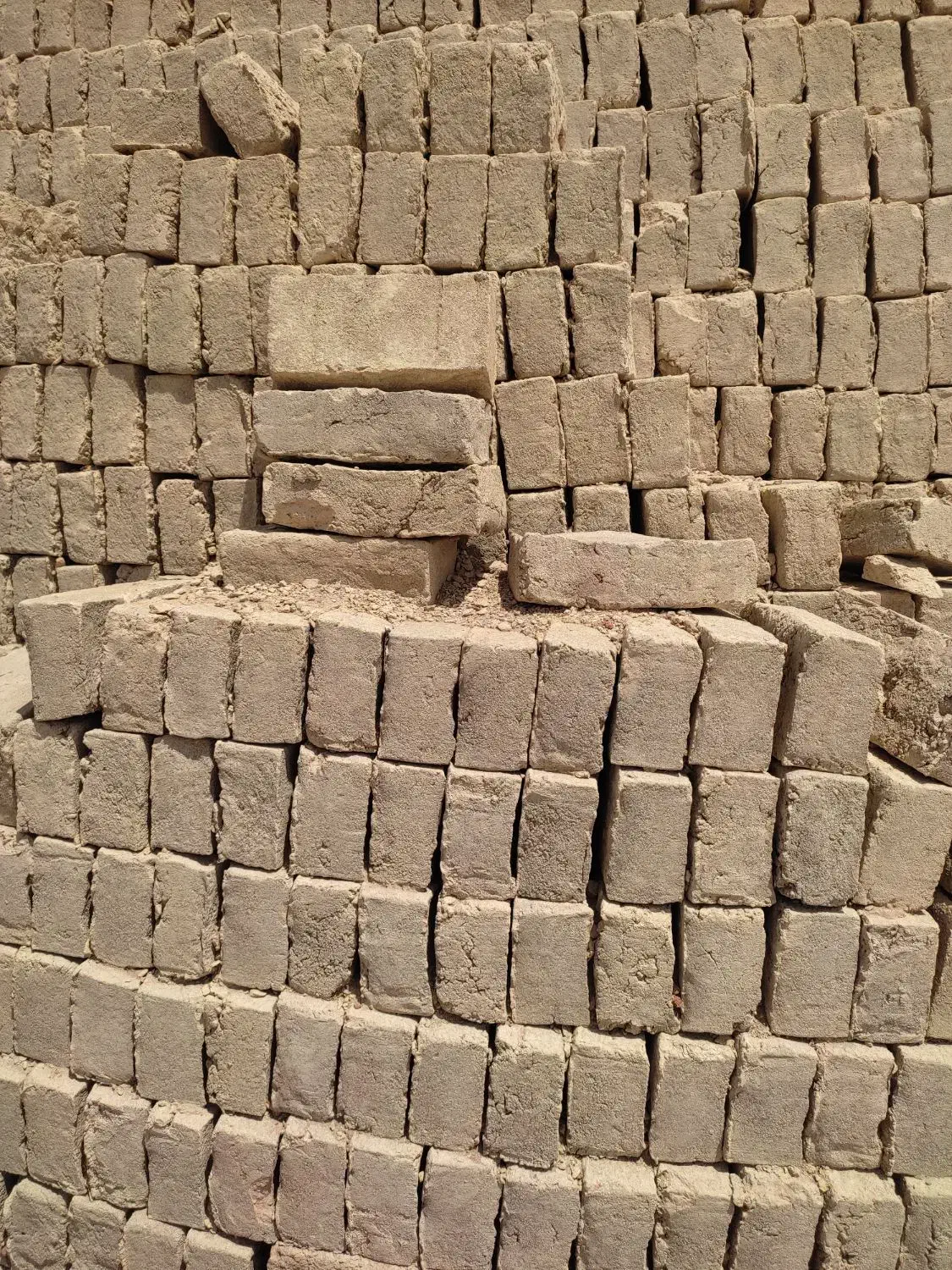 آجر دور و میله|مصالح و تجهیزات ساختمان|سبزوار, قصبه شرقی|دیوار