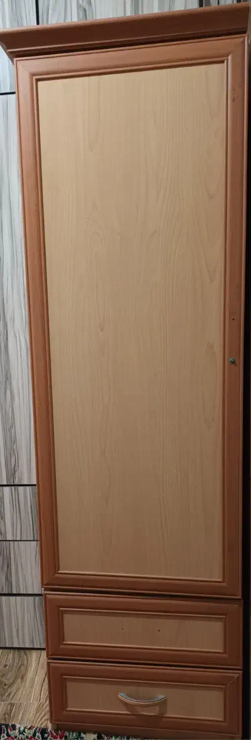 کمد|جاکفشی، کمد، دراور|رشت, عینک|دیوار