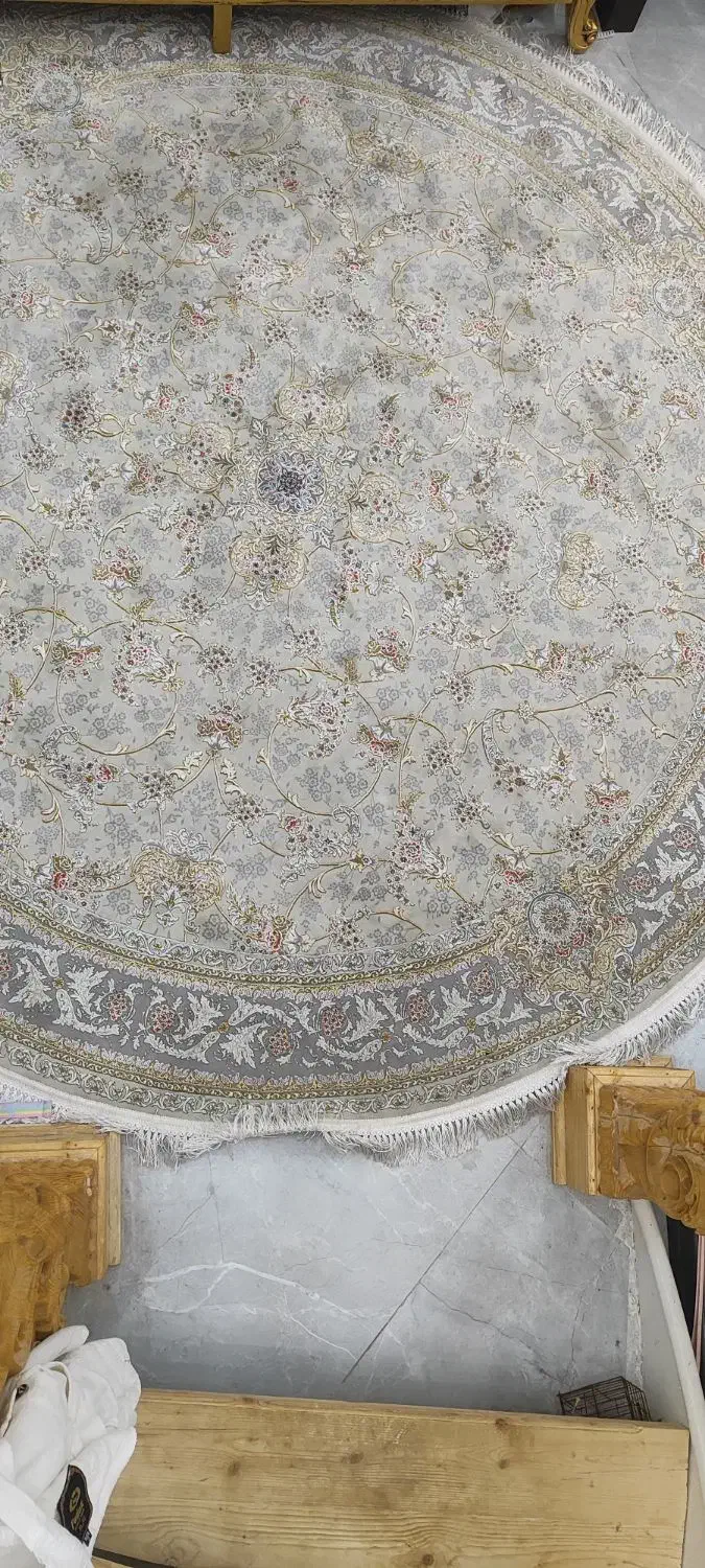 فرش گرد 2.5در2.5نو نو|فرش|ساوه, |دیوار