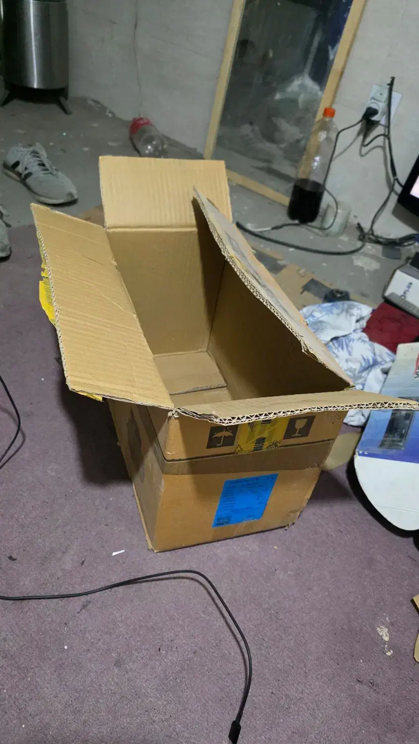 کارتن جعبه|ابزارآلات|مشهد, موعود|دیوار