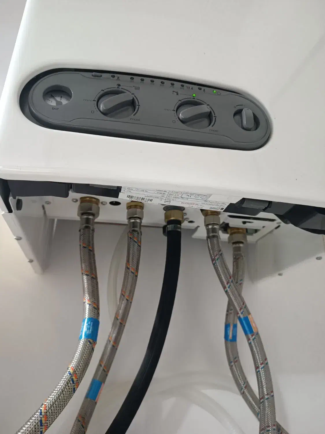 نصب ، تعمیر و سرویس تخصصی پکیج و برد|خدمات پیشه و مهارت|رشت, نیکمرام|دیوار