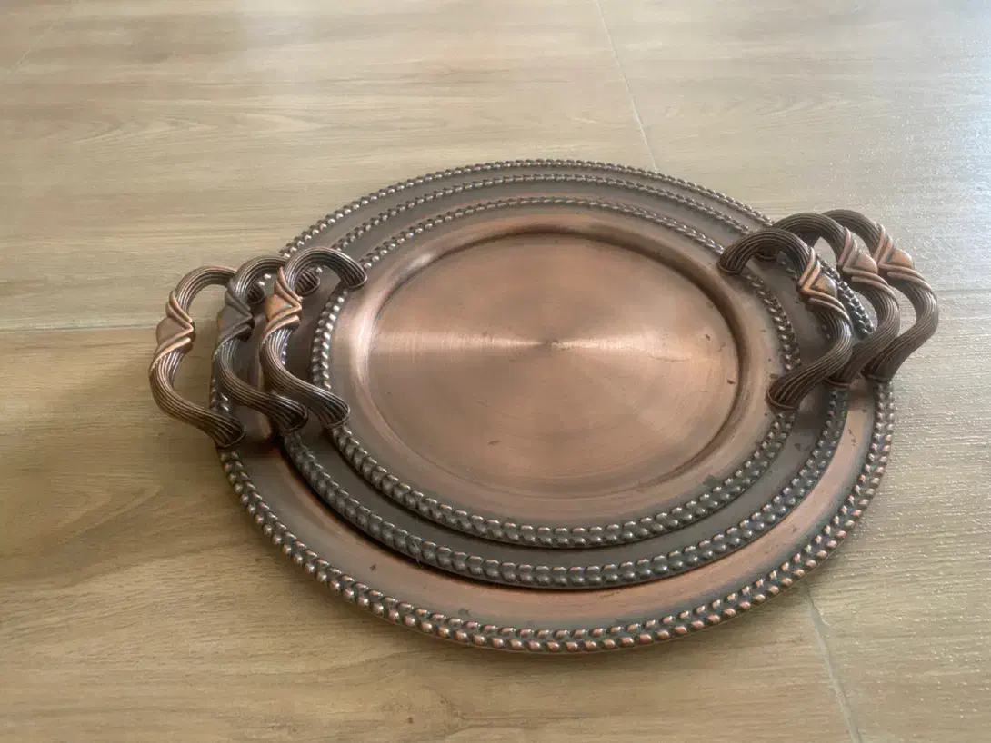 سینی لوکس مناسب پذیرایی|ظروف سرو و پذیرایی|شیراز, اصلاحنژاد|دیوار