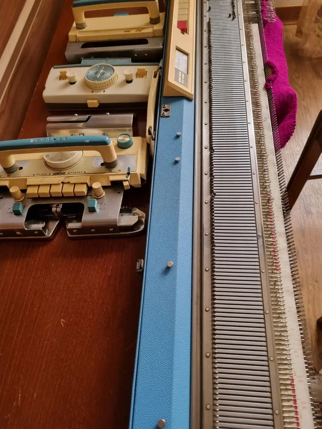 ماشین بافتنی برادر اصل ژاپن|لوازم خیاطی و بافتنی|قزوین, |دیوار