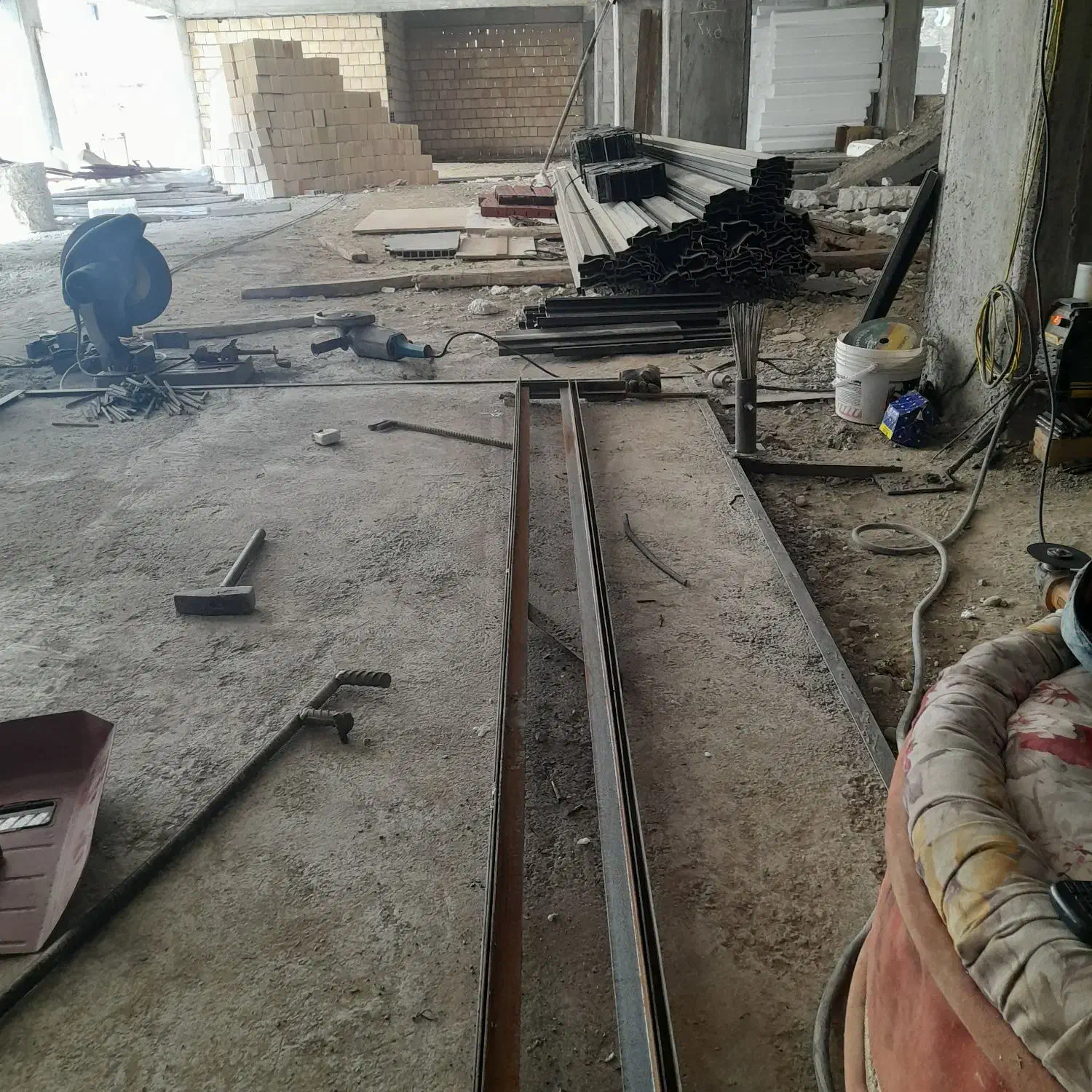 جوشکاری سیار،اهنگری|خدمات پیشه و مهارت|فردیس, ثابتی|دیوار