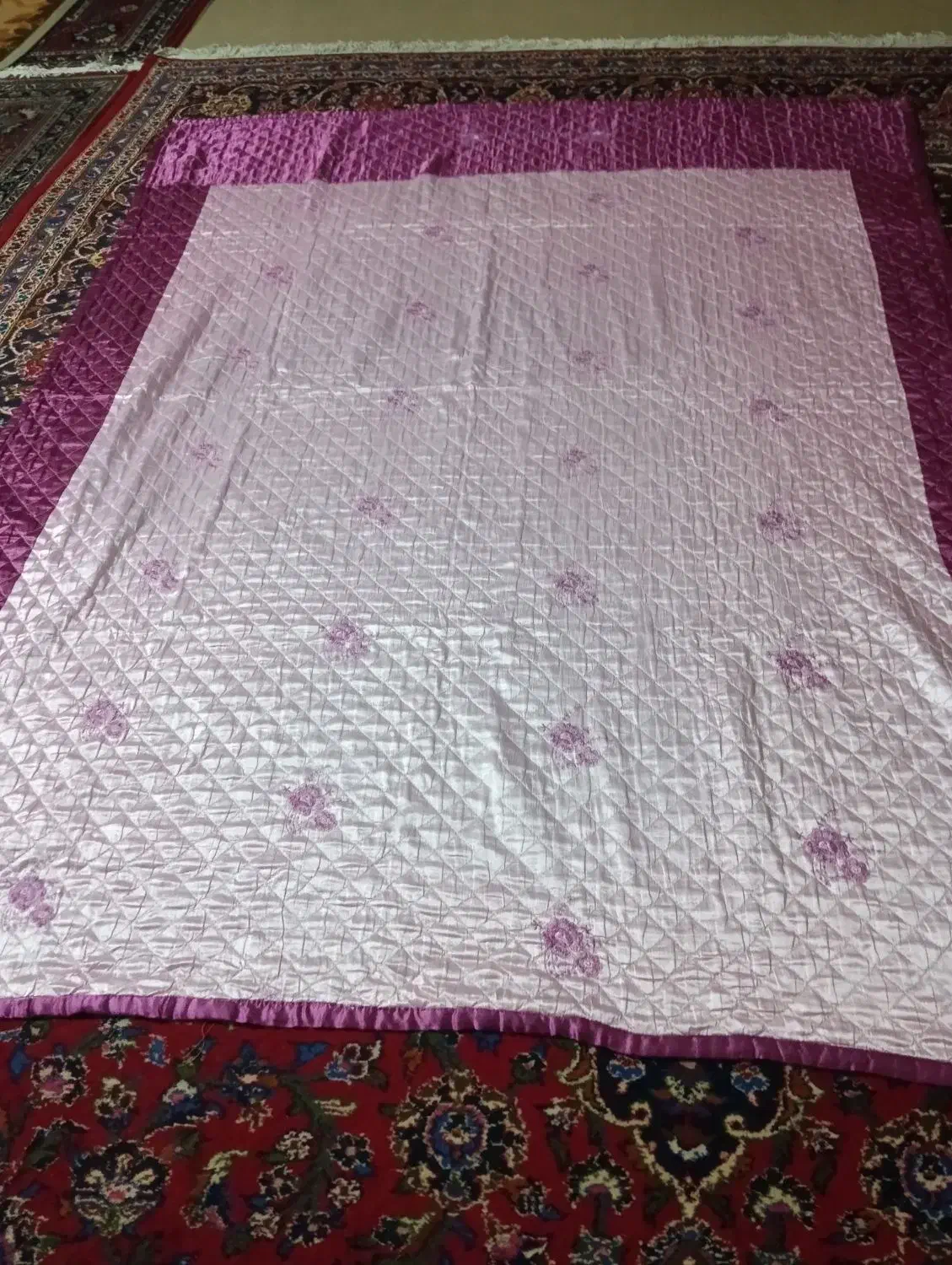 لحاف|رختخواب، بالش، پتو|شیراز, شهرک گلستان|دیوار