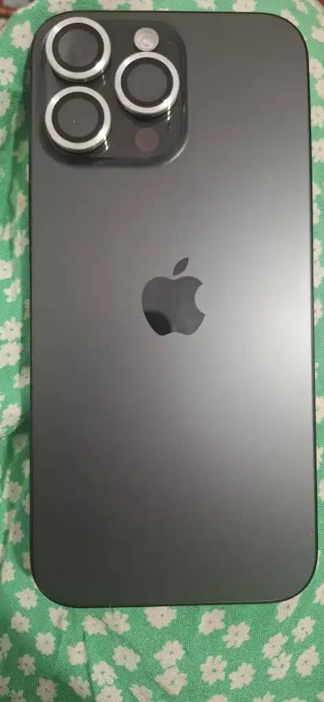 ایفون 16 پرومکس|موبایل|فولادشهر, A3|دیوار