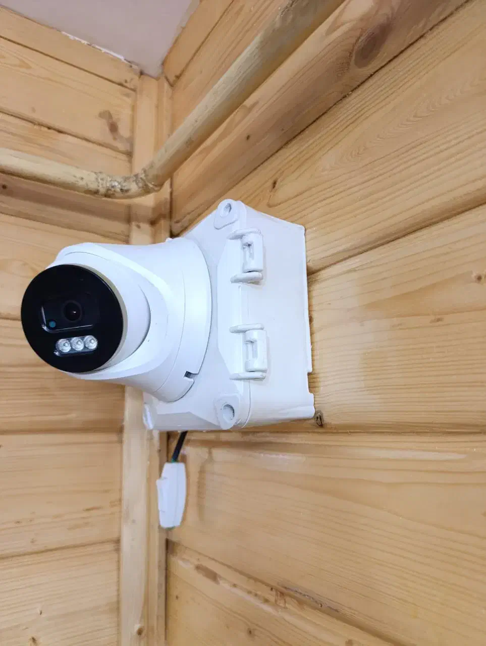 فروش و نصب دوربین مداربسته حسابی|دوربین مداربسته|رودسر, |دیوار