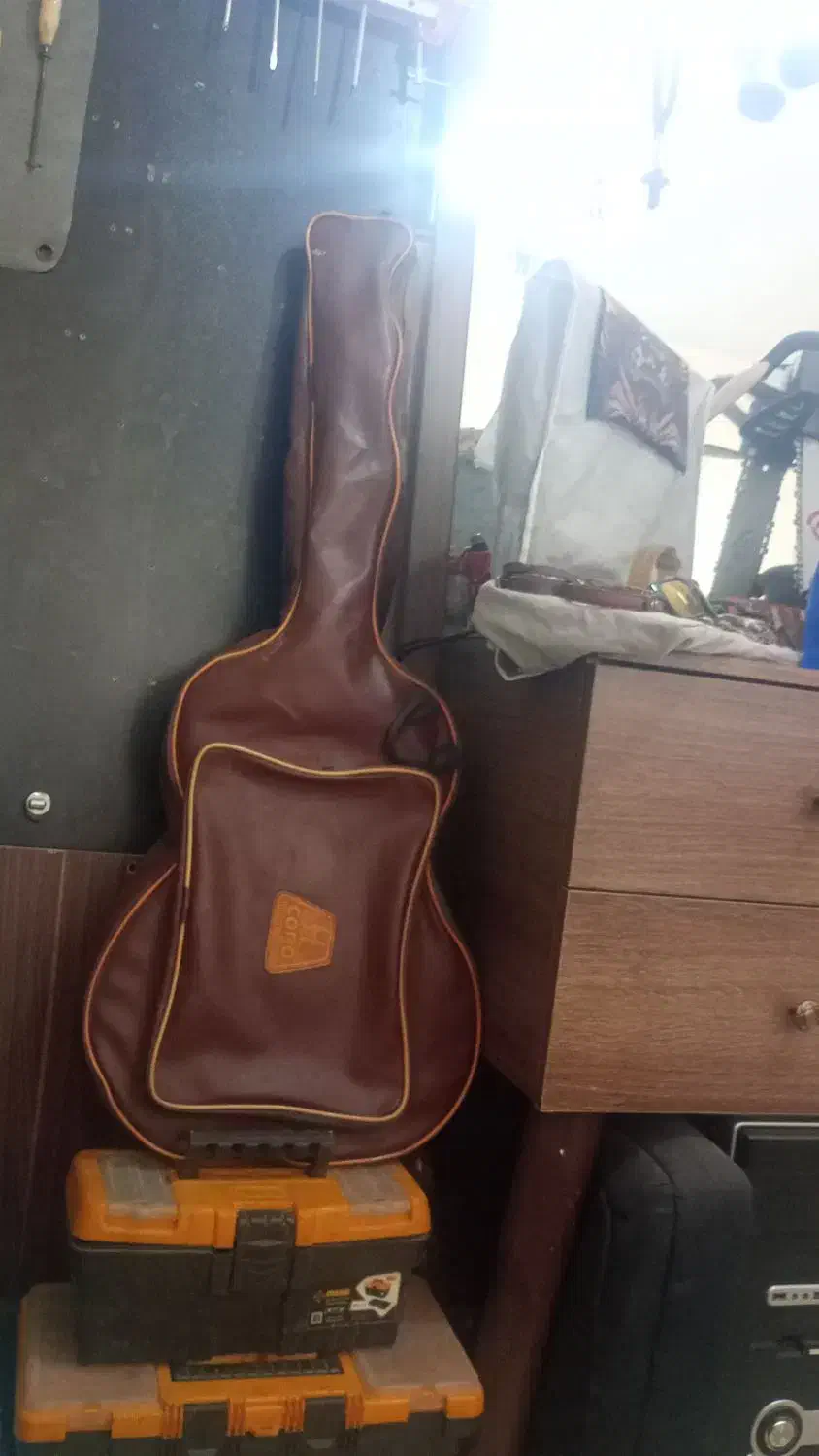 گیتار c4|گیتار، بیس، امپلیفایر|شاهینشهر, خانه کارگر|دیوار