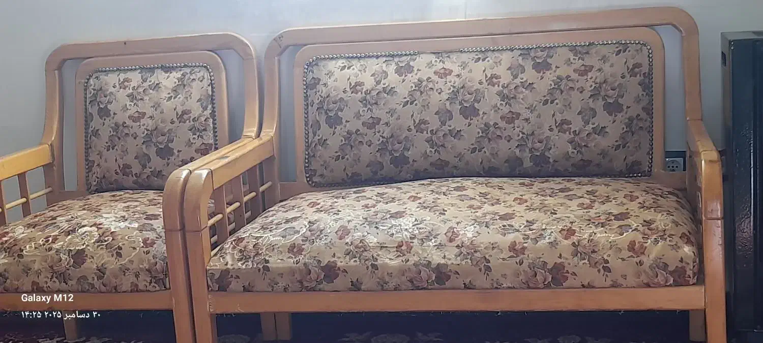 مبل|مبلمان خانگی و میز عسلی|نهاوند, |دیوار