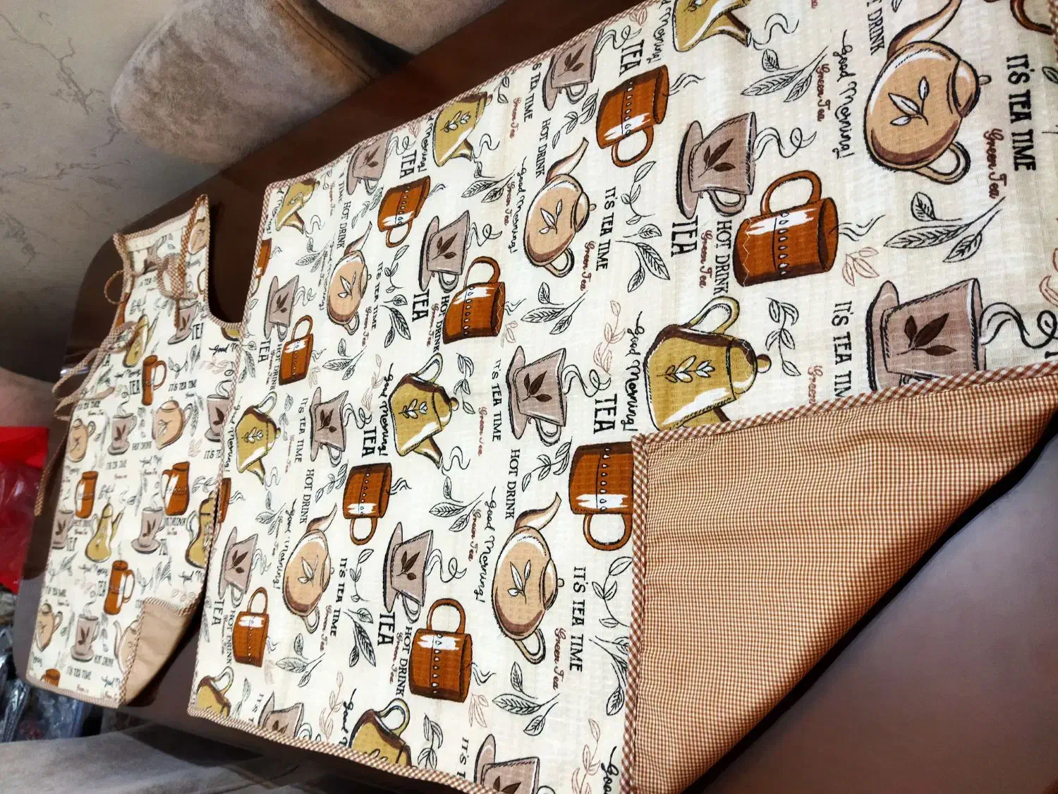 فروش سرویس آشپزخانه عروس|سفره، حوله، دستمال آشپزخانه|مشهد, ولیعصر (شهرک غرب)|دیوار