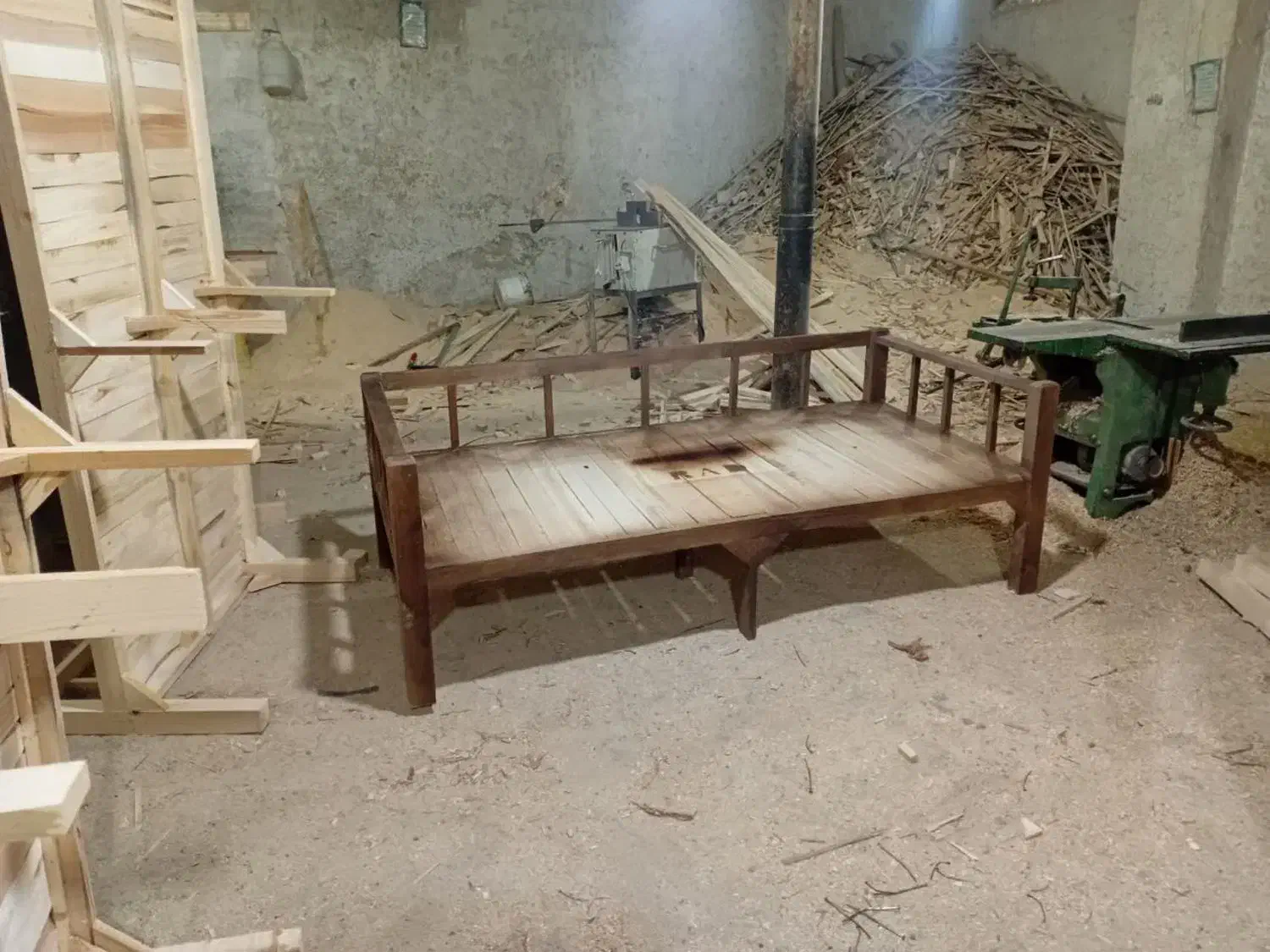 فروش ویژه تخت سنتی اقتصادی بمناسبت روز مادر کد 344|مبلمان خانگی و میز عسلی|اصفهان, سودان|دیوار