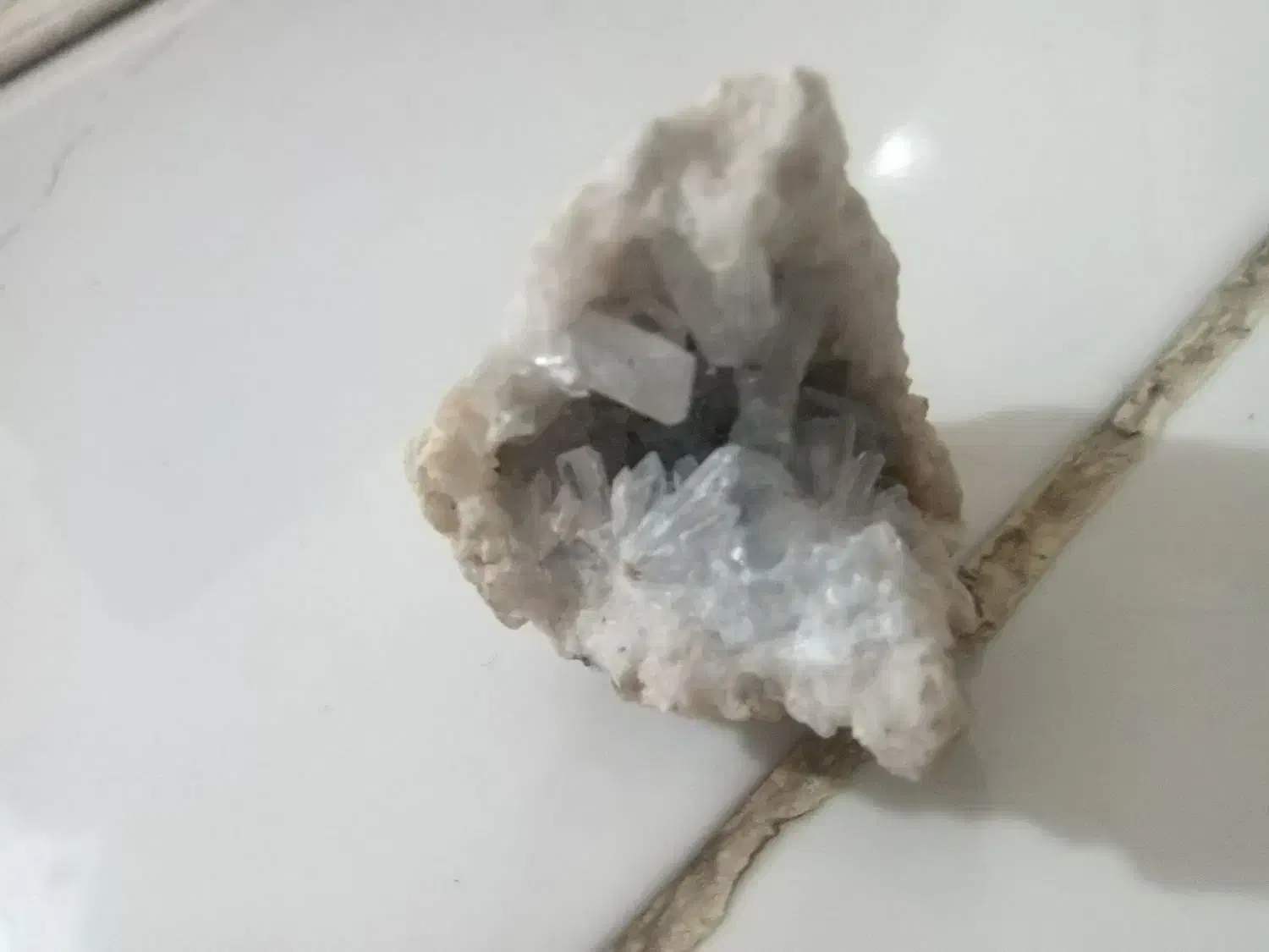 سنگ راف مدل سلستین|کلکسیون اشیاء عتیقه|شاهرود, |دیوار