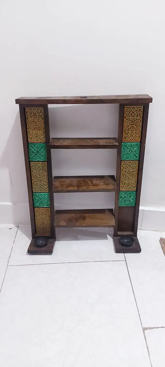 شلف چوبی ،سنگکاری شده|کتابخانه، شلف، قفسههای دیواری|رشت, شهرک پردیسان|دیوار