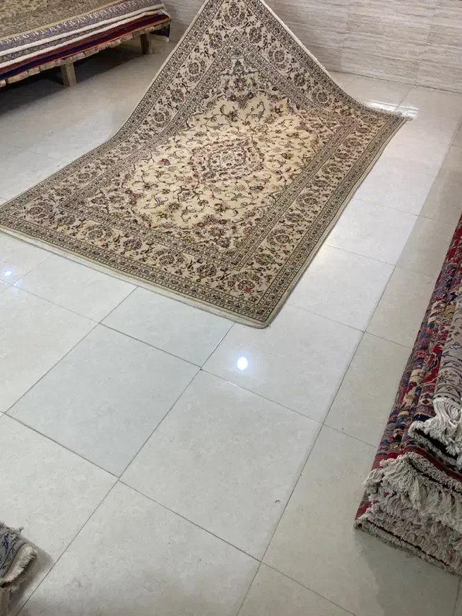 سه تخته ۶ متری کاشان جفت گوشتدار کرم رنگ|فرش|همدان, |دیوار