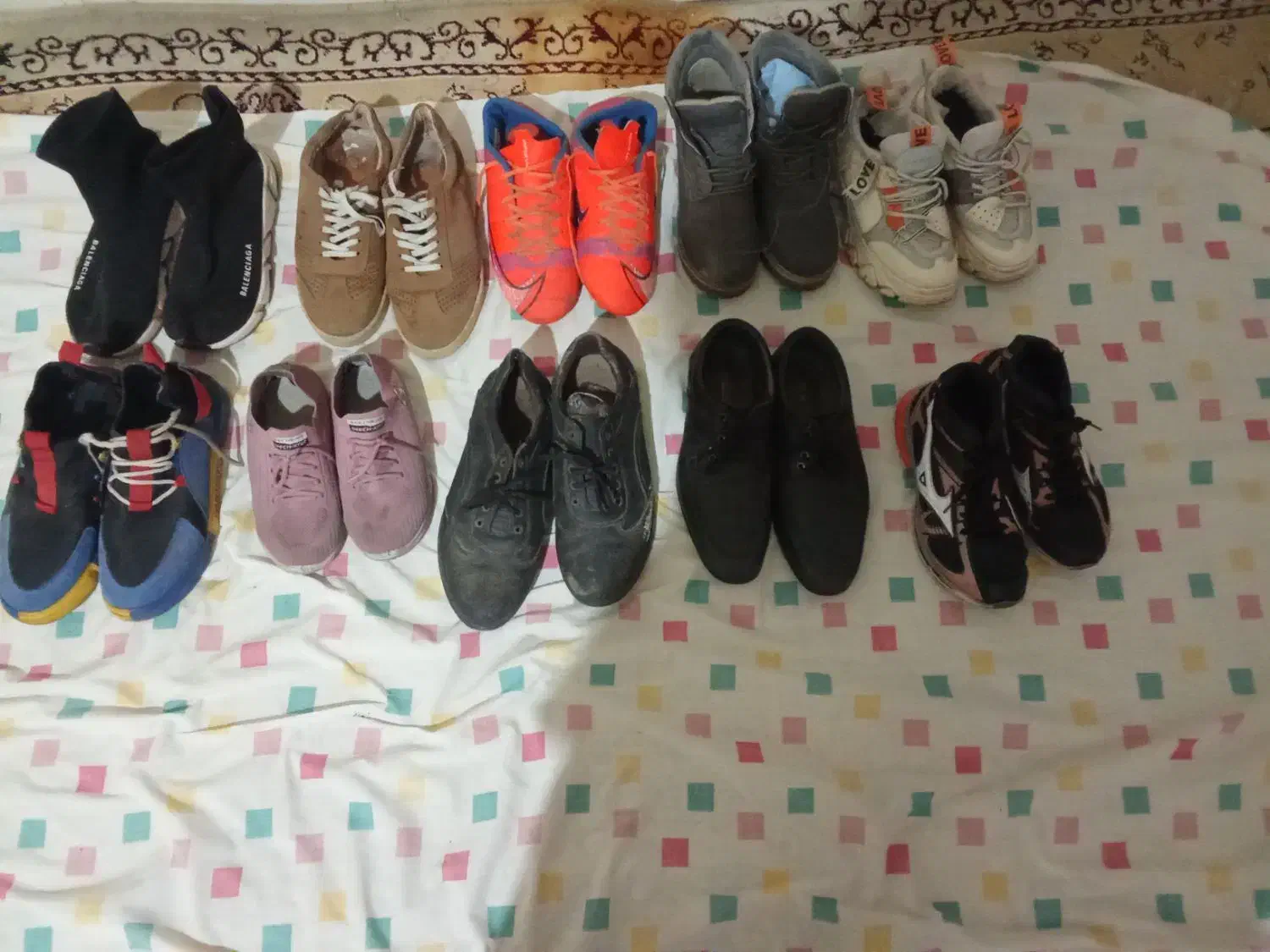 پالتو وکفش|لباس|گرگان, |دیوار