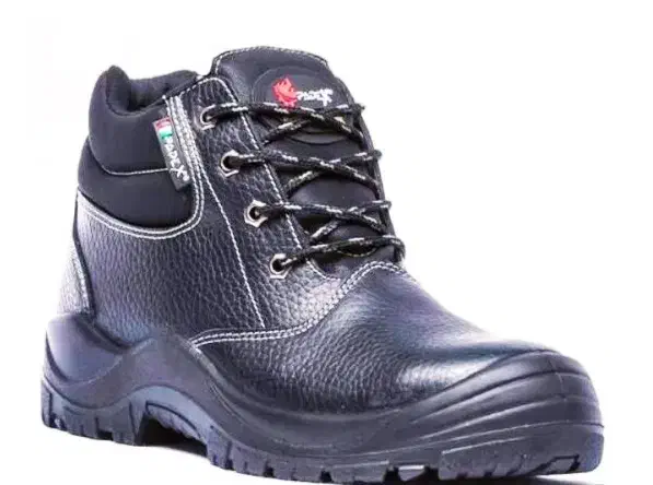 کفش کار|کیف، کفش، کمربند|بروجرد, |دیوار