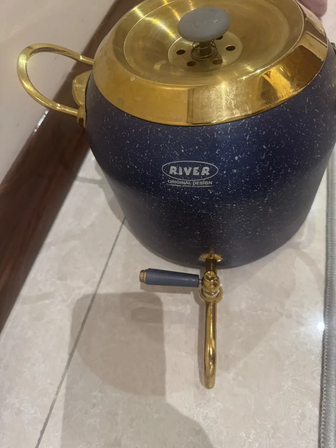 کتری ۵ لیتری سالم و تمیز|قوری، کتری، قهوه‌ساز دستی|تهران, مجیدیه|دیوار