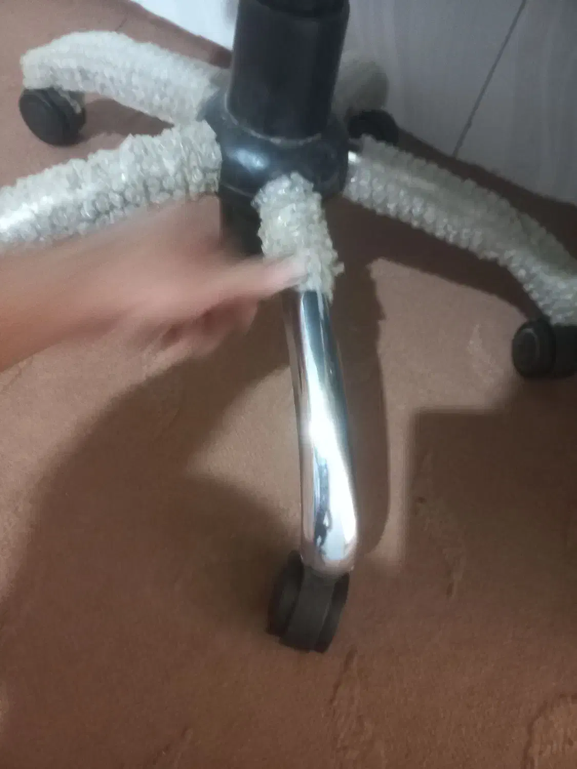 صندلی‌مدیریت‌چرخ‌دار|صندلی و نیمکت|گنبد کاووس, |دیوار