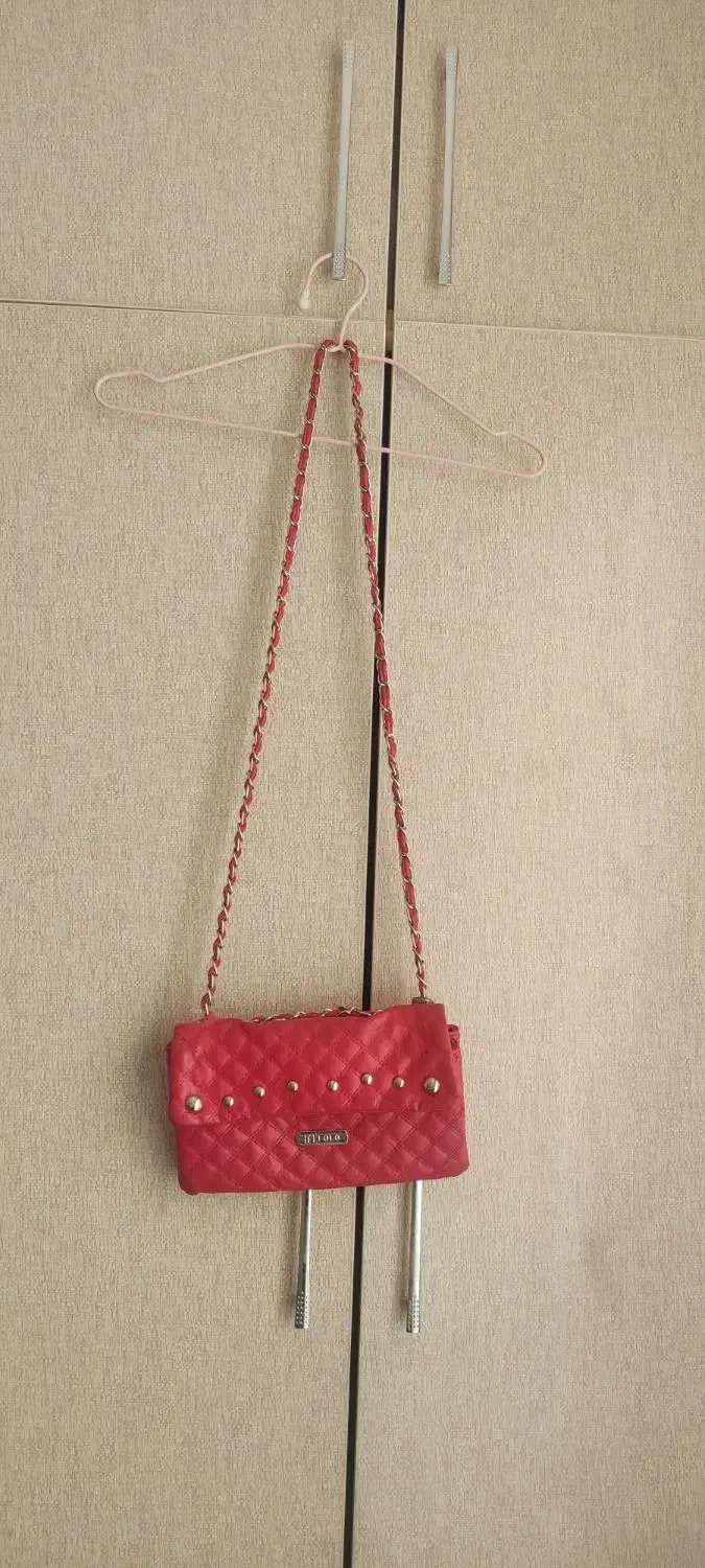 کیف قرمز|کیف، کفش، کمربند|هشتگرد, شهرک پارسیان|دیوار