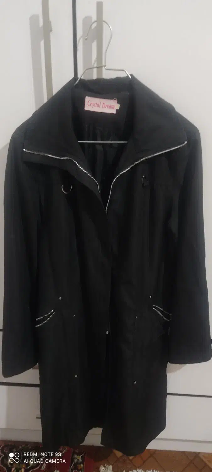 پالتو هودی بارانی|لباس|شیراز, پانصد دستگاه ارتش|دیوار