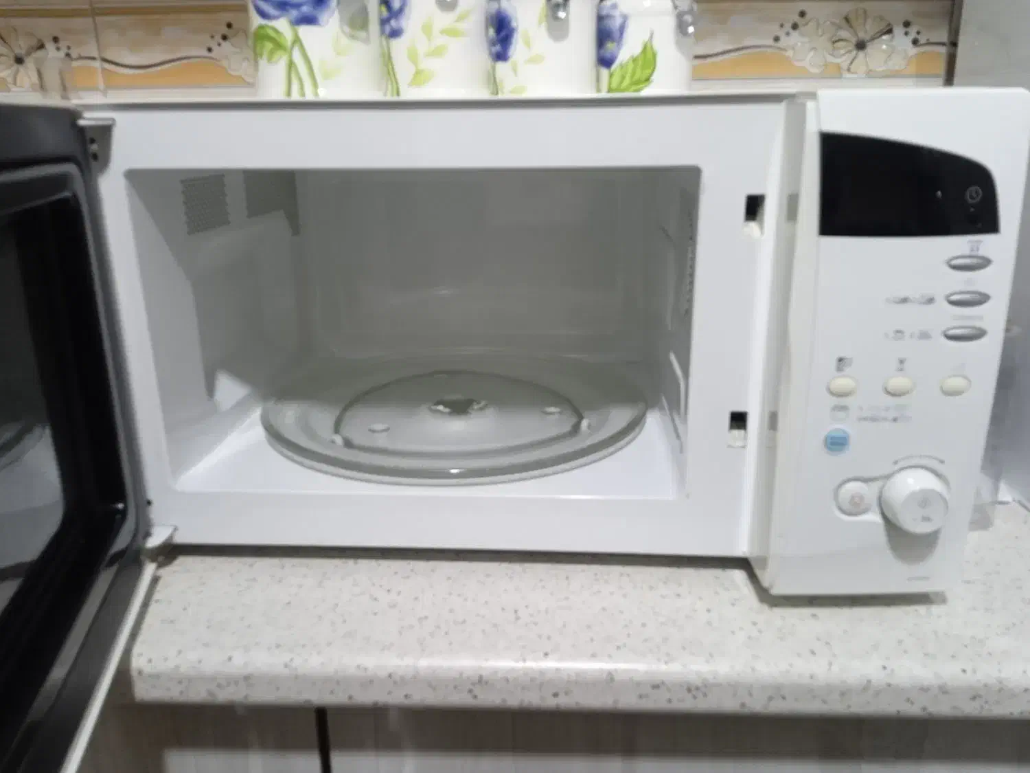 ماکروویو سامسونگ|اجاق گاز و لوازم برقی پخت‌وپز|قرچک, باقرآباد|دیوار