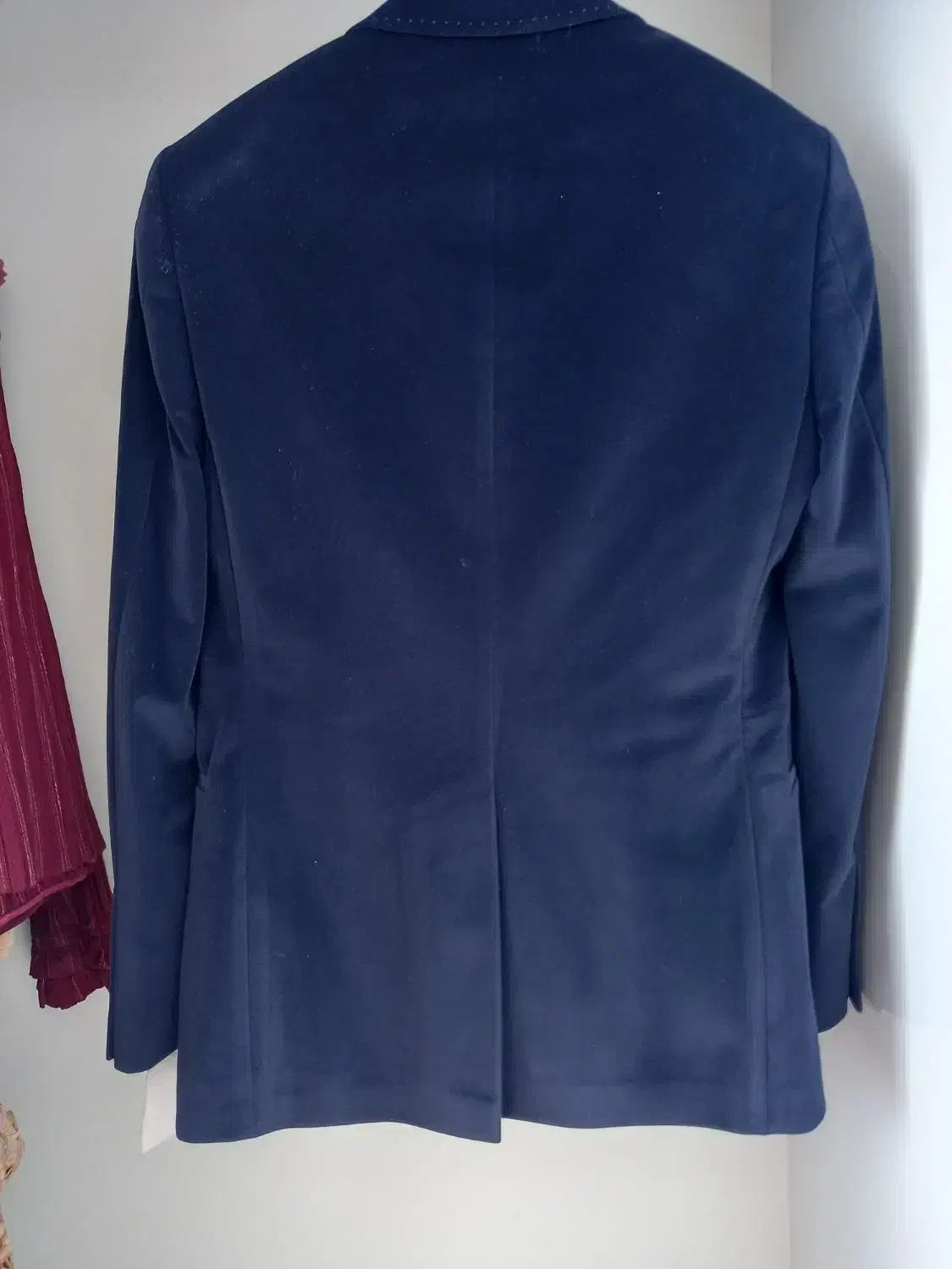 تک کت مردانه|لباس|خوی, |دیوار