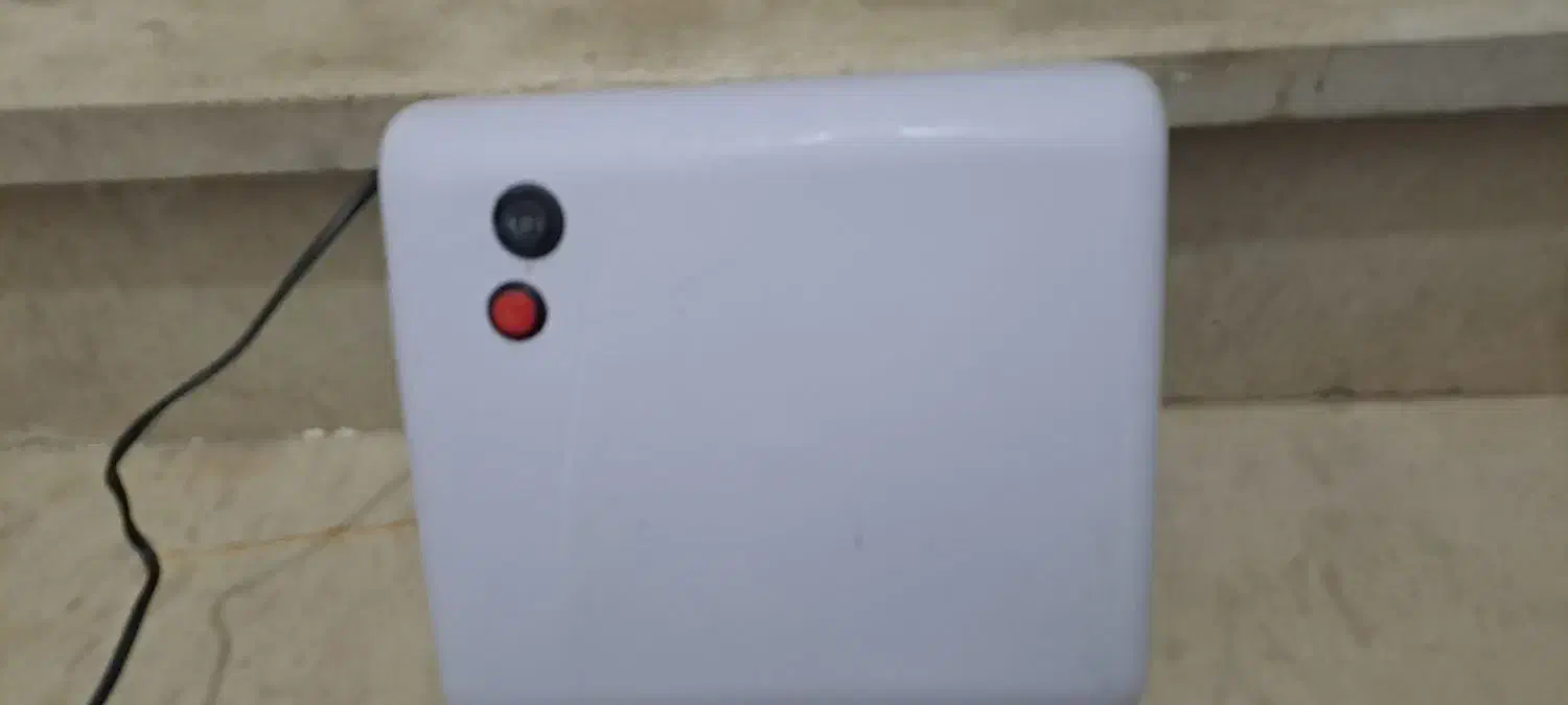 دستگاه UV|آرایشی، بهداشتی، درمانی|بروجرد, |دیوار