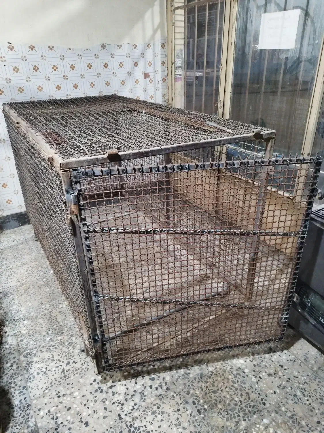 قفس آهنی محکم وسنگین|لوازم جانبی حیوانات|خمینی‌شهر, |دیوار