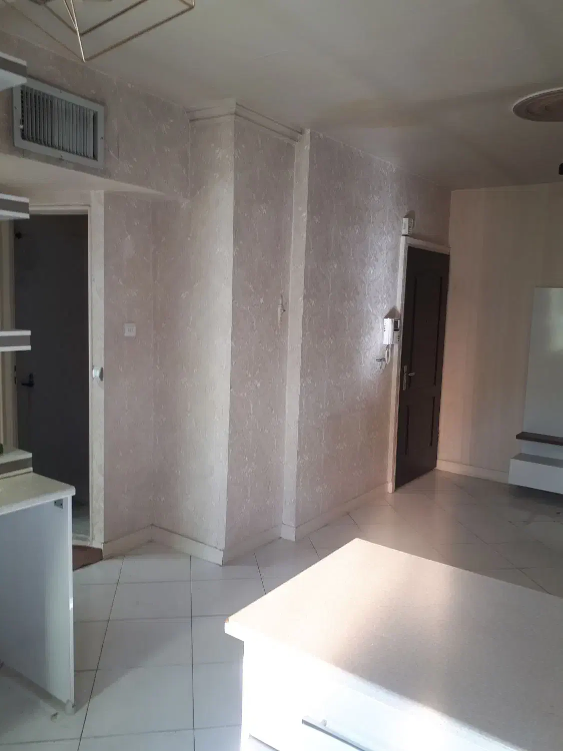 آپارتمان ۳۷ متری تمیز و نقلی