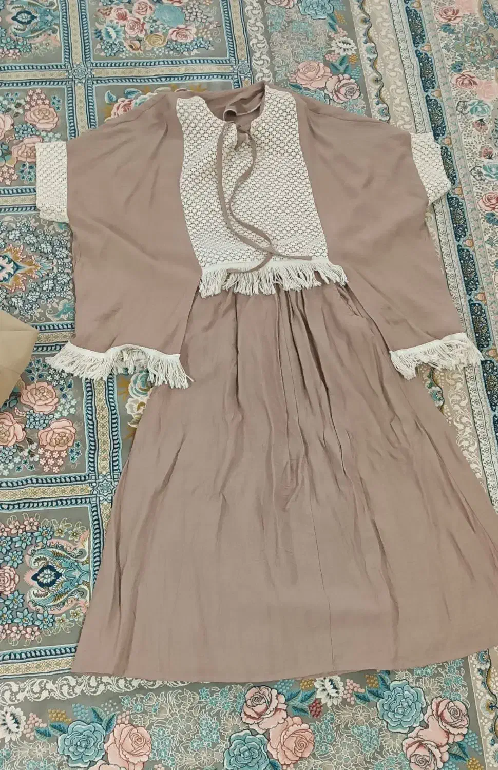 مانتو و لباس مجلسی|لباس|تربت جام, امام|دیوار