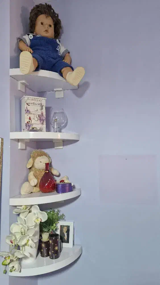 آباژور، تابلو، طبقات دکوری کنجی ۴ عدد همگی سالم|چراغ خواب و آباژور|رشت, کوی مهر|دیوار