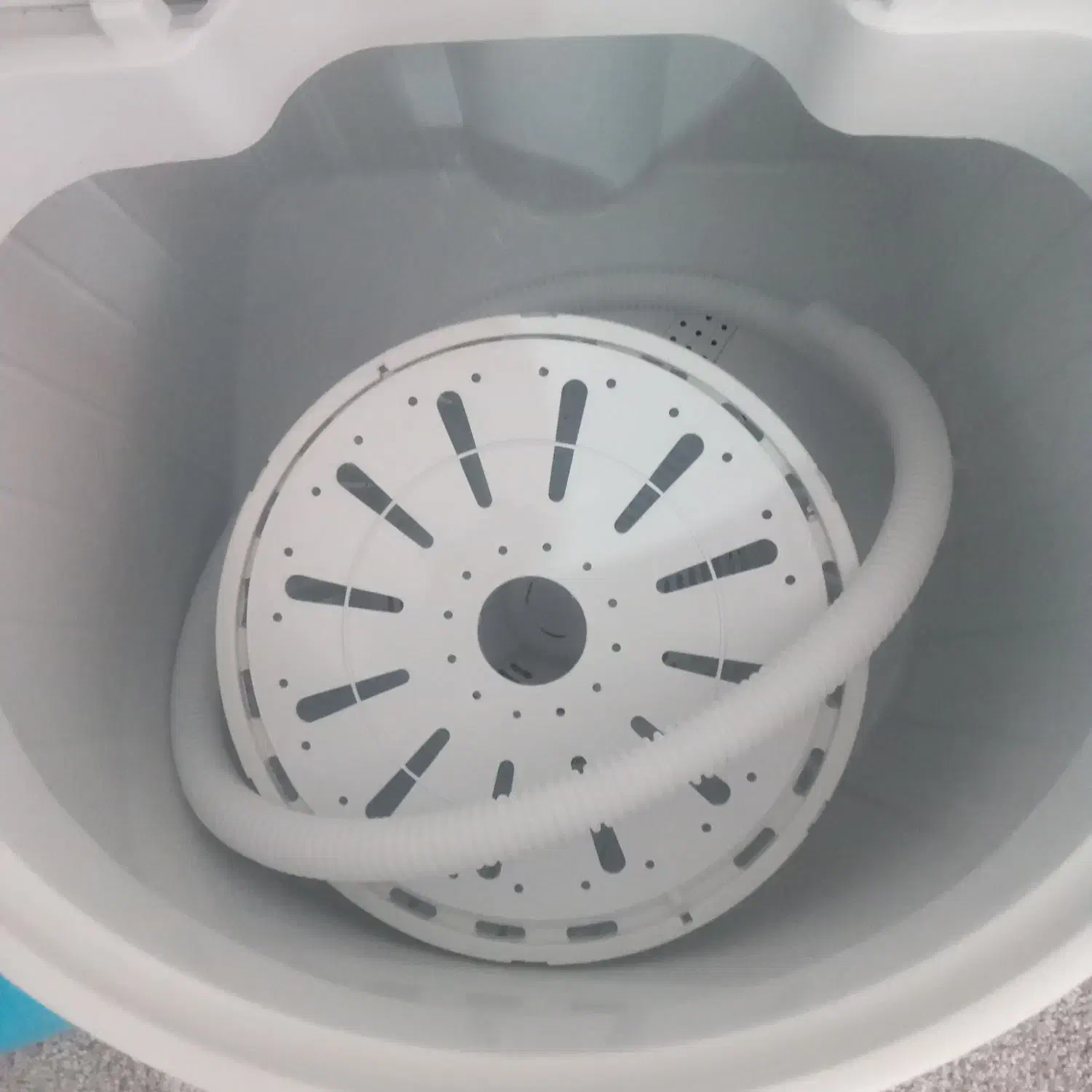 ماشین لباسشویی فریدولین - Feridolin|ماشین لباسشویی و خشک‌کن لباس|کرج, باغستان|دیوار