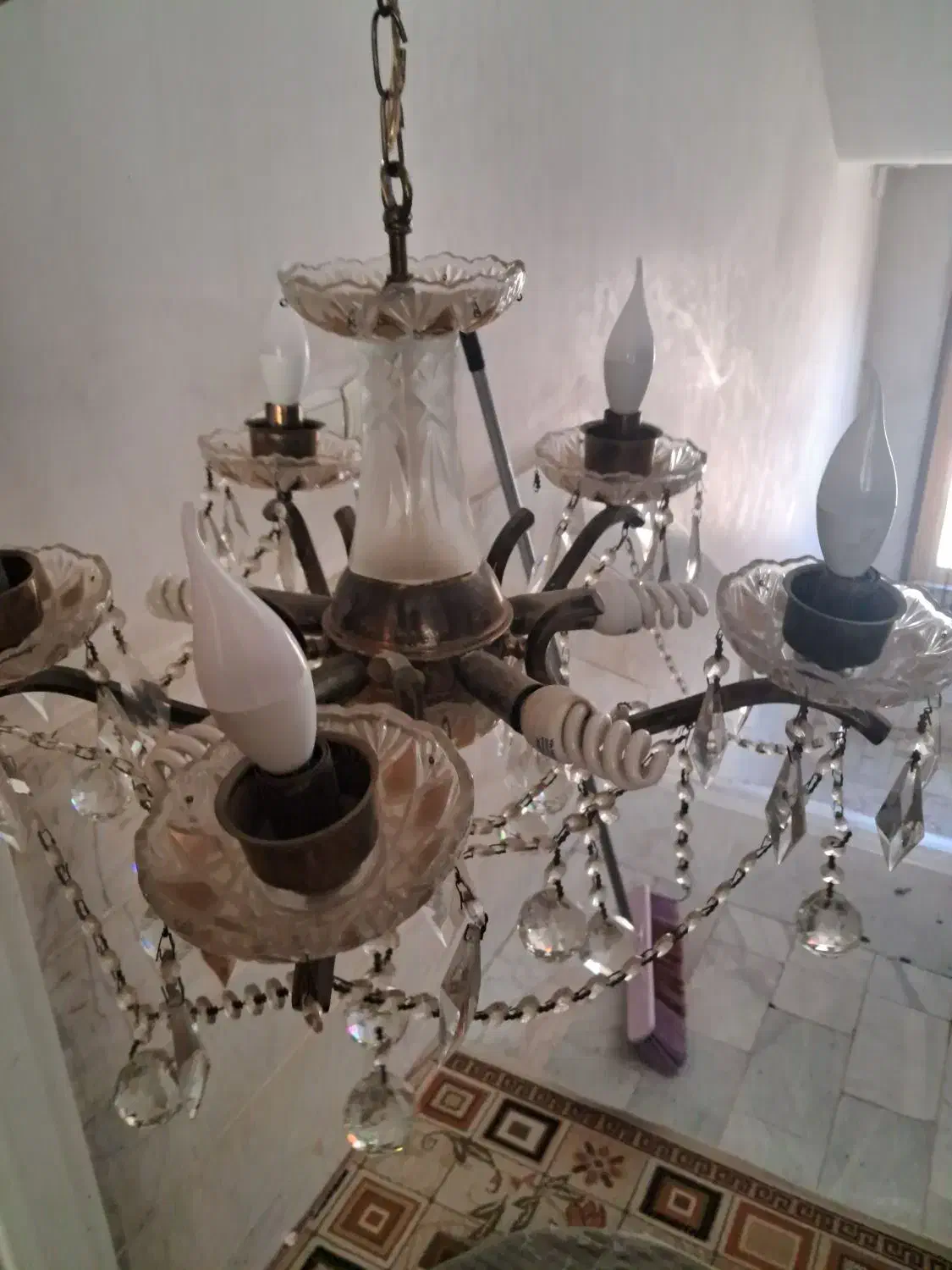 لوستر|لوستر و چراغ آویز|قرچک, مهدیه|دیوار