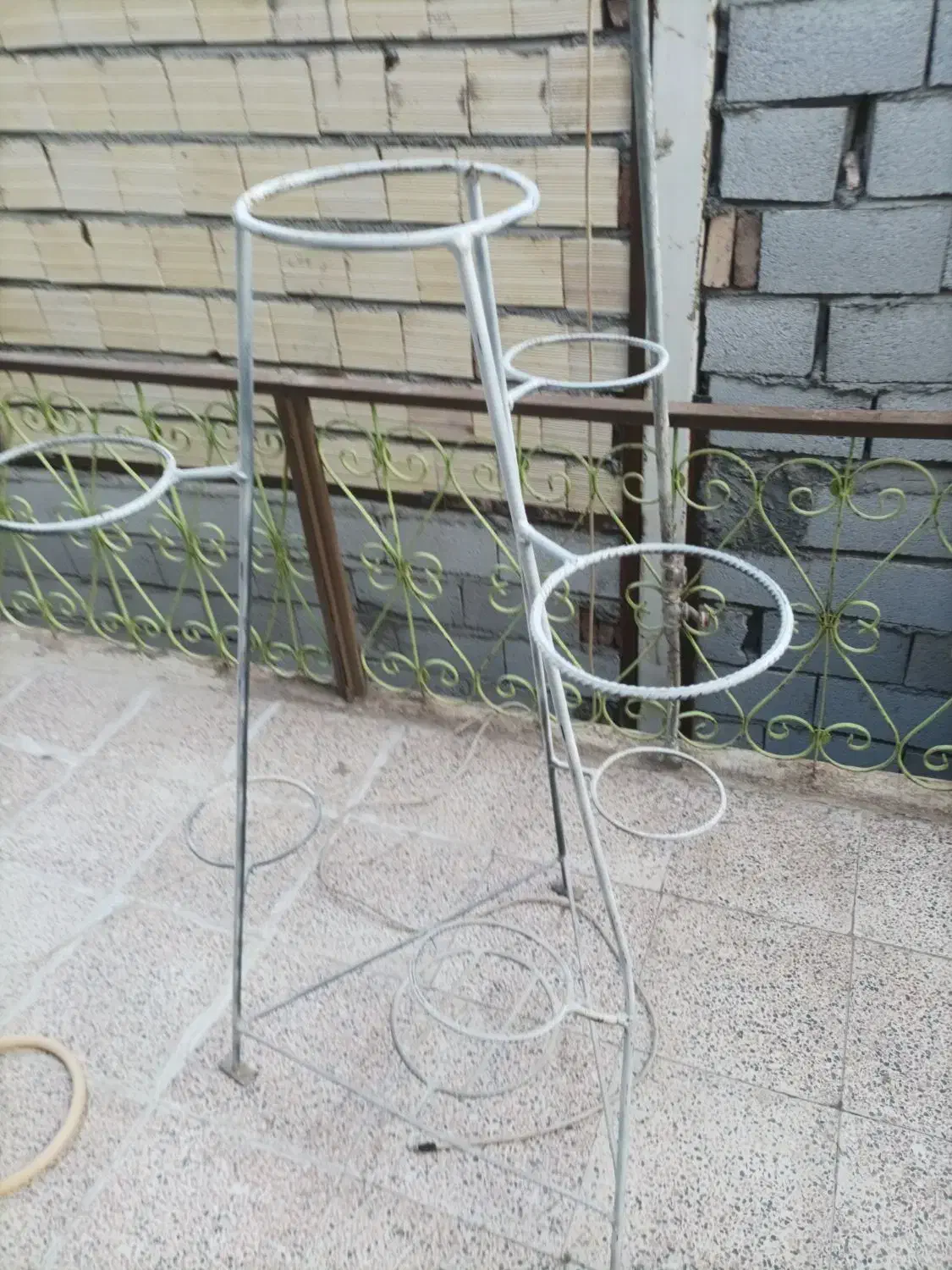 استند گل فلزی|صنایع دستی و سایر لوازم تزئینی|خوی, |دیوار