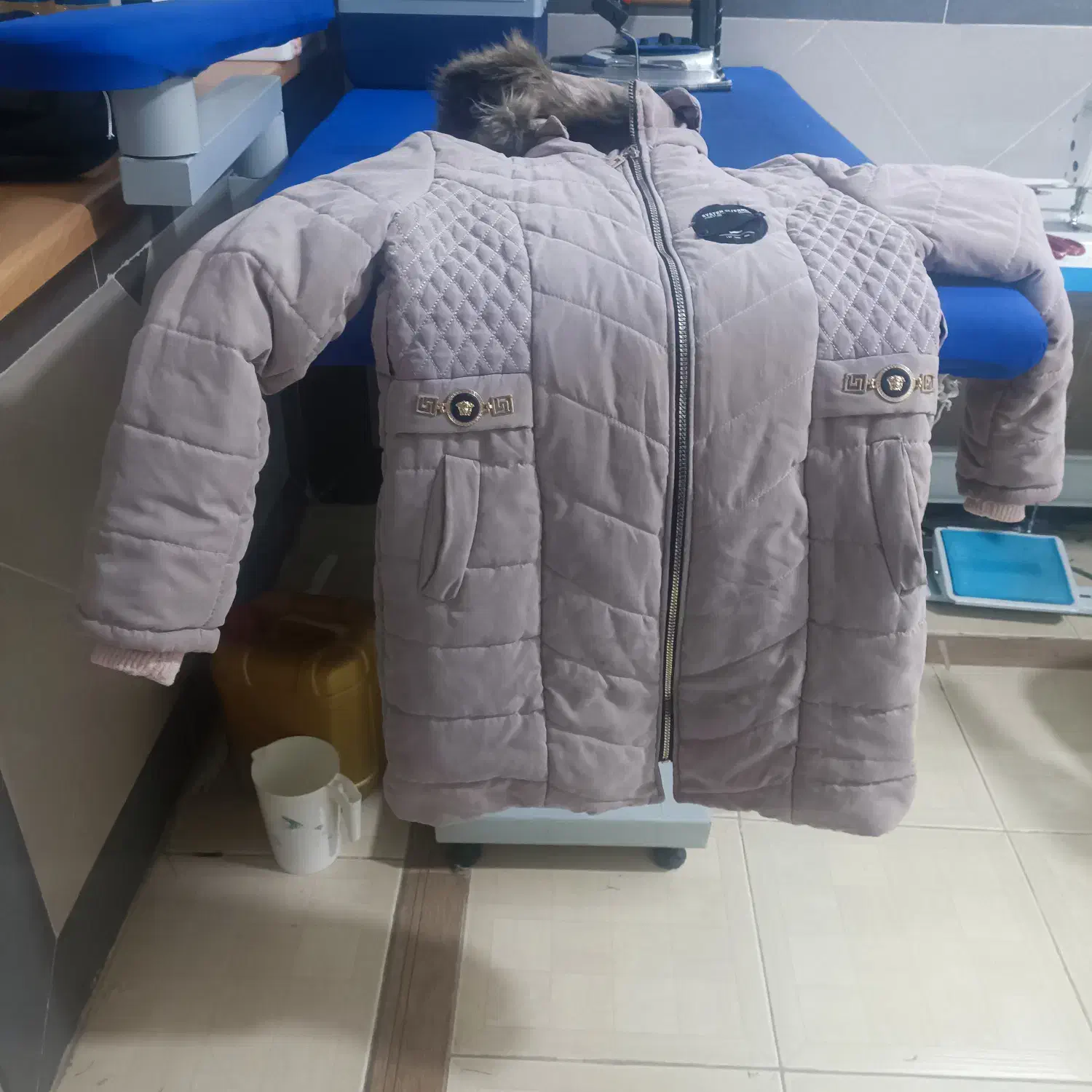 کاپشتن|لباس|قم, زنبیل آباد|دیوار