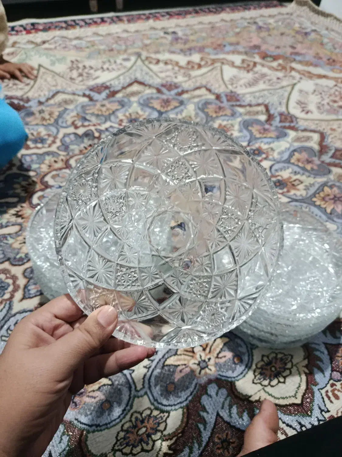 ۲۴ عدد بشقاب میوه خوری  یک بار استفاده شده|ظروف سرو و پذیرایی|خرم‌آباد, |دیوار