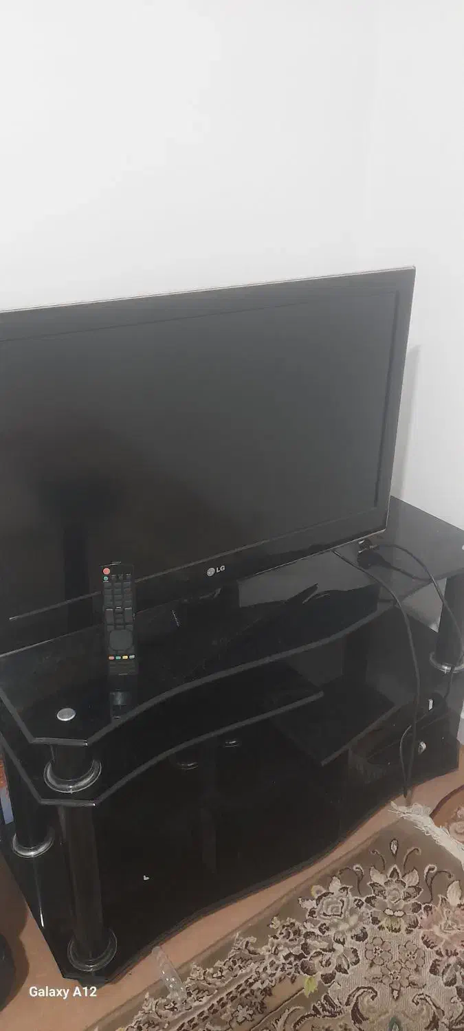 تلویزیون ال ای دی مارک ال جی سایز ۳۲ دیجیتال|تلویزیون و پروژکتور|قوچان, |دیوار