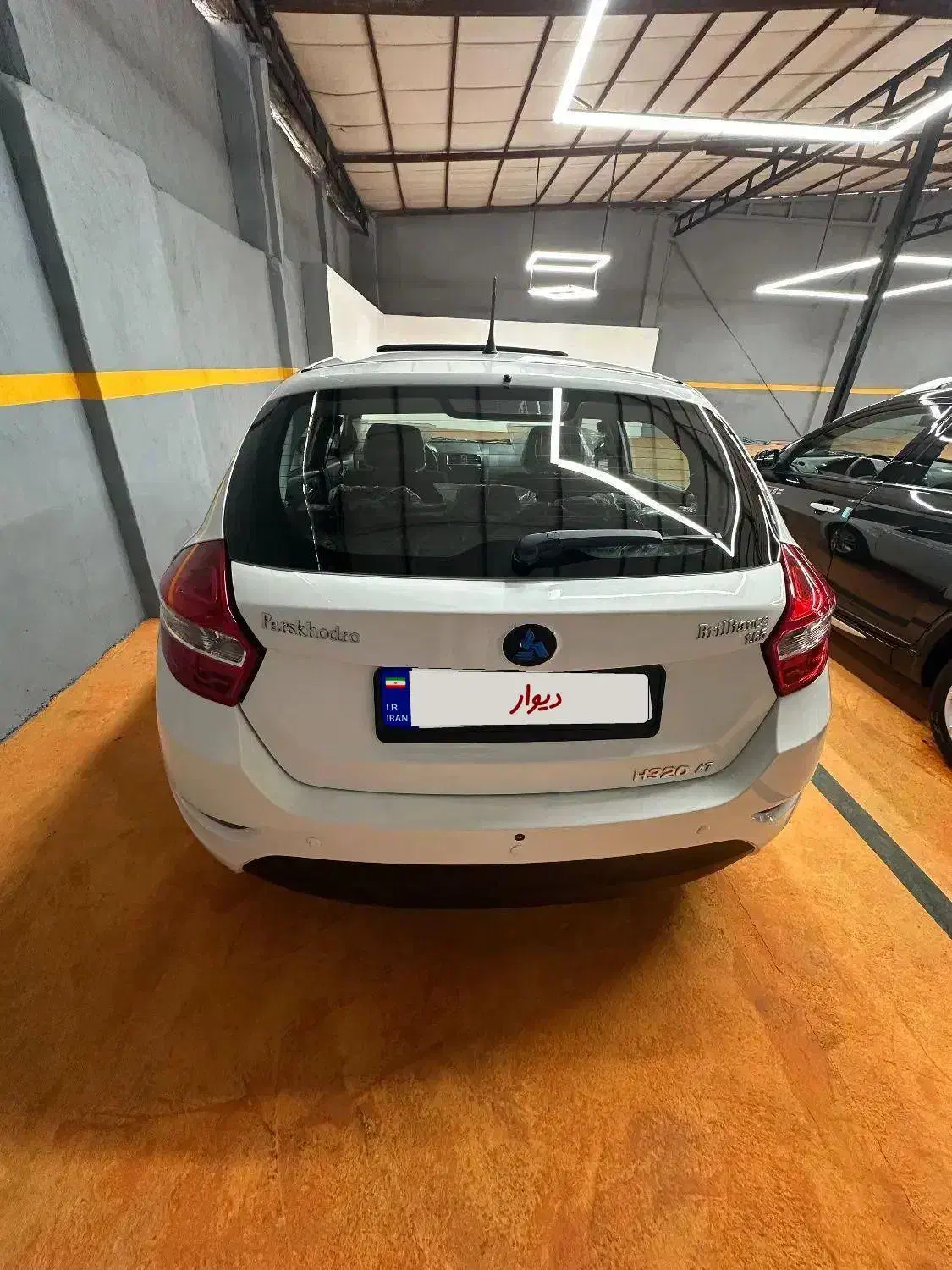 برلیانس ۳۲۰ مدل ۱۳۹۹|خودرو سواری و وانت|تهران, تهرانپارس جنوبی|دیوار
